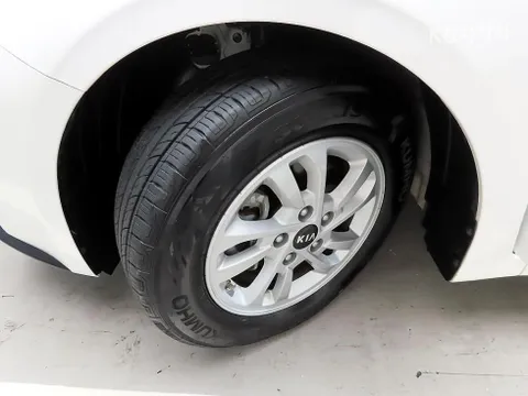 Kia Cerato (K3)