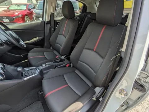 Mazda Mazda2 (Demio)