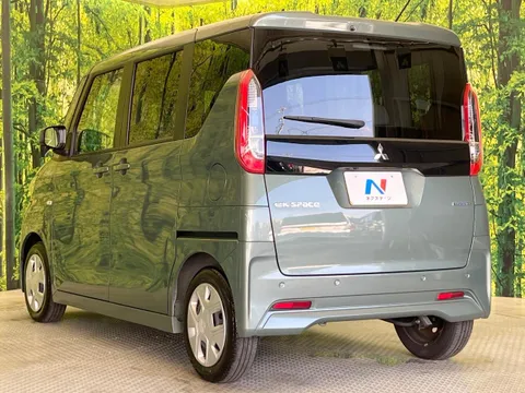 Mitsubishi eK Space