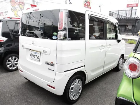 Suzuki Spacia