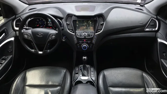 Hyundai Grand Santa Fe (Maxcruz)