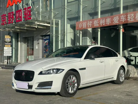 Jaguar XFL