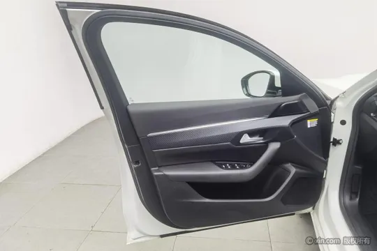 Peugeot 508L