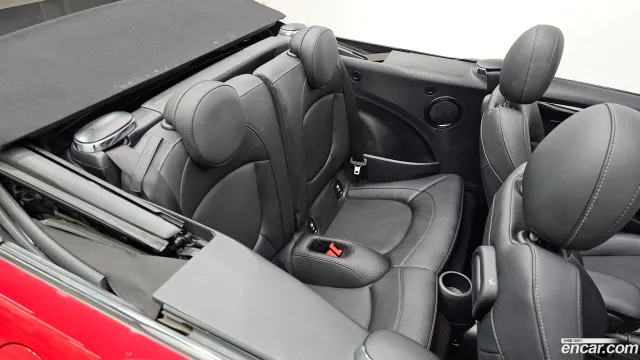 MINI Cooper Convertible