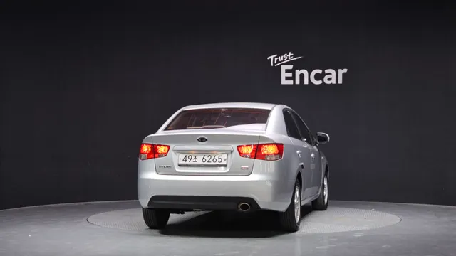 Kia Cerato (Forte)