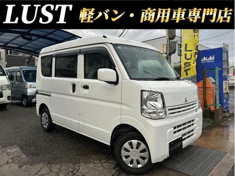 Mitsubishi Minicab Van