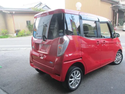 Nissan Dayz Roox