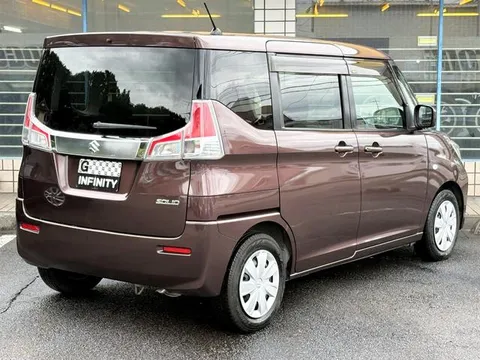 Suzuki Solio