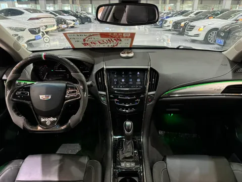 Cadillac ATS-L