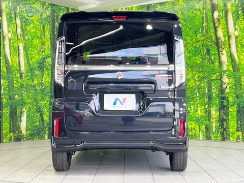 Suzuki Spacia Custom