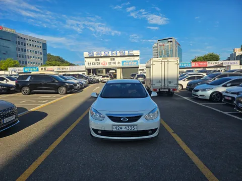 Renault SM3
