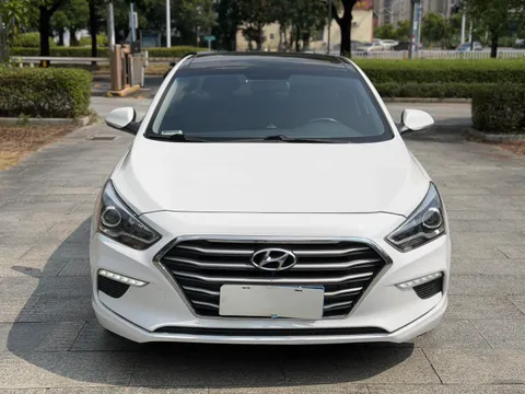 Hyundai Mistra