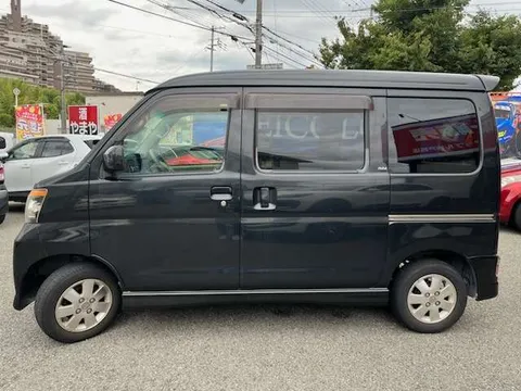 Daihatsu Atrai Wagon