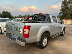 Isuzu RE-MAX