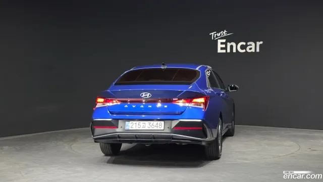 Hyundai Elantra (Avante)