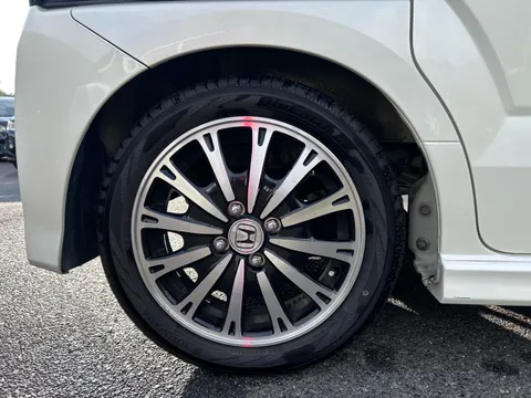 Honda N-BOX Plus Custom