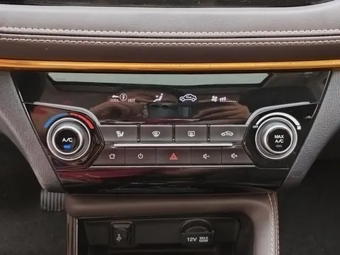 Changan Eado DT