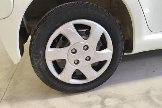 BYD F0