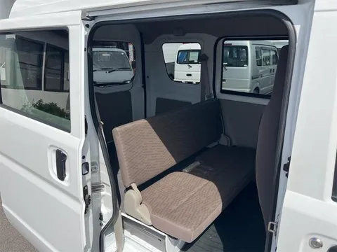 Nissan Clipper