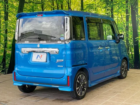 Suzuki Spacia Custom