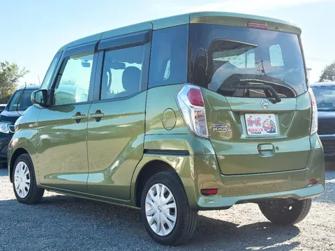 Nissan Dayz Roox