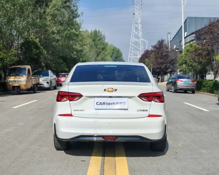 Chevrolet Monza