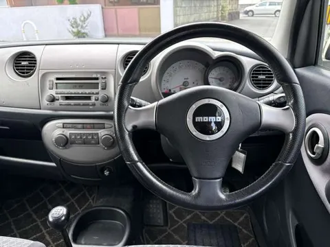 Daihatsu Mira Gino