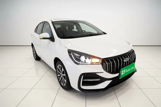 Chery Arrizo 5