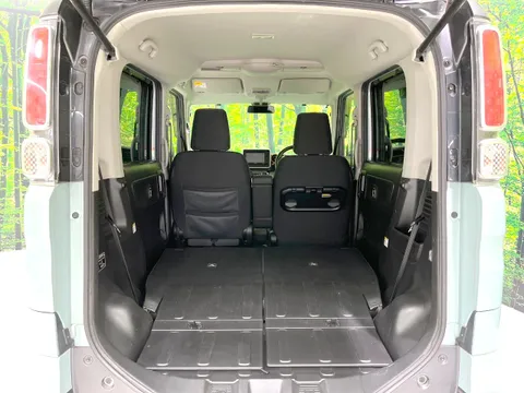 Suzuki Spacia Gear