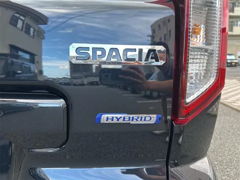 Suzuki Spacia