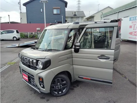 Suzuki Spacia Gear