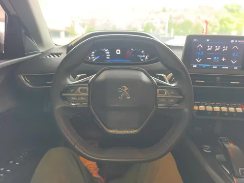 Peugeot 4008
