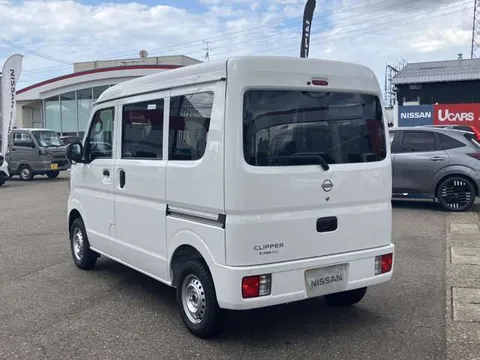 Nissan Clipper