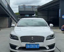 Lincoln MKZ