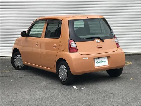 Daihatsu Esse