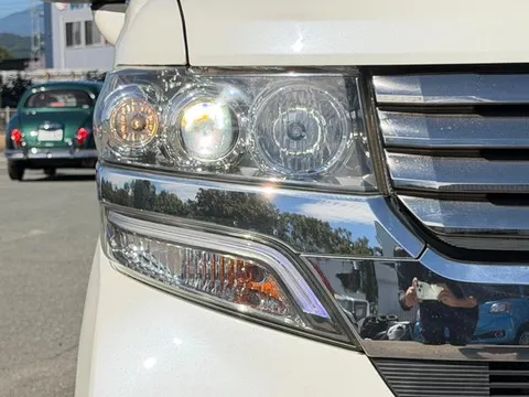 Honda N-BOX Plus