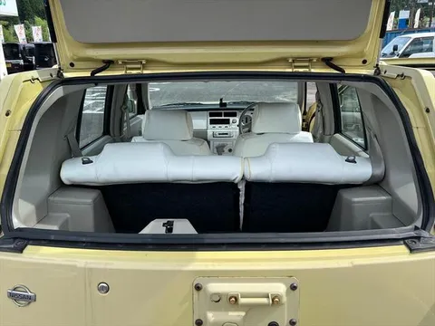 Nissan Rasheen
