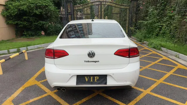 Volkswagen Lamando
