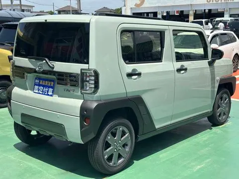 Daihatsu Taft