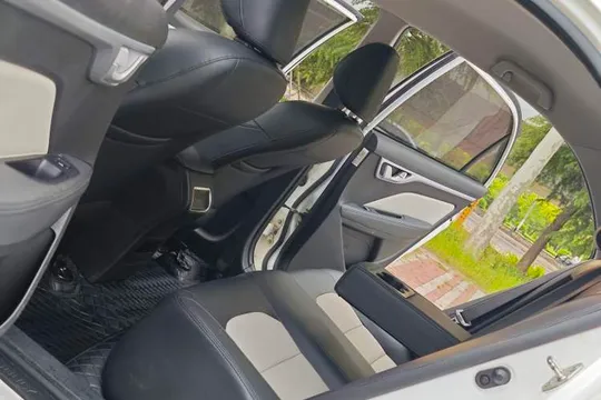Geely Vision