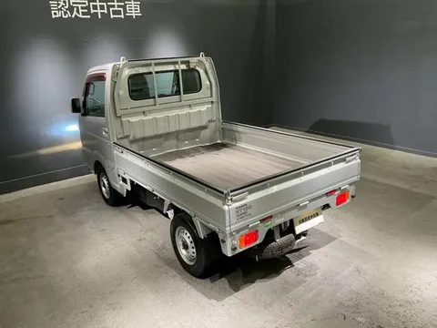 Nissan Clipper Truck