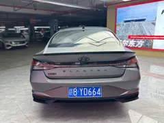 Hyundai Elantra (Avante)