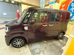 Toyota Pixis Mega