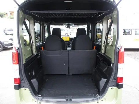 Honda N-VAN Plus Style