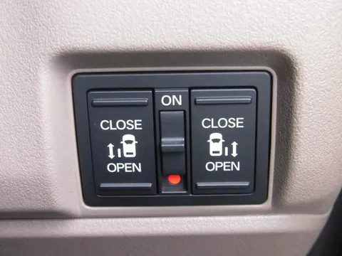 Honda N-BOX Joy