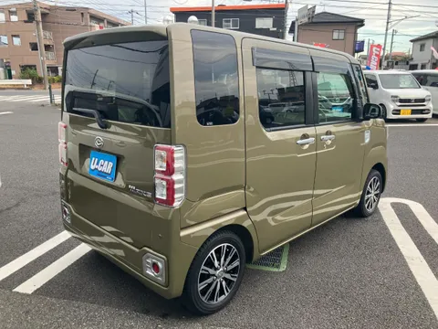 Daihatsu Wake