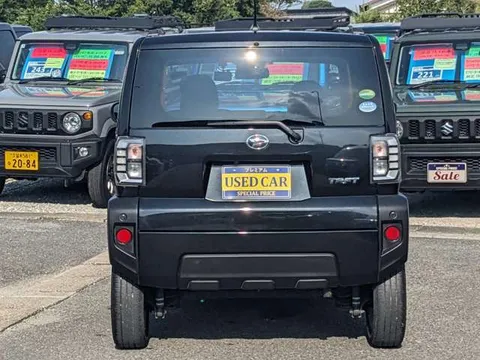 Daihatsu Taft