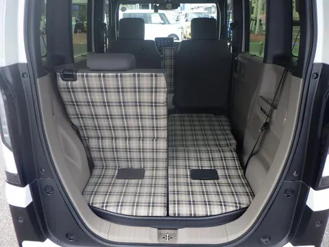 Honda N-BOX Joy