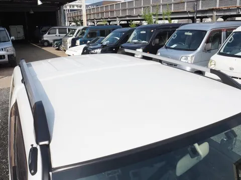 Nissan KIX
