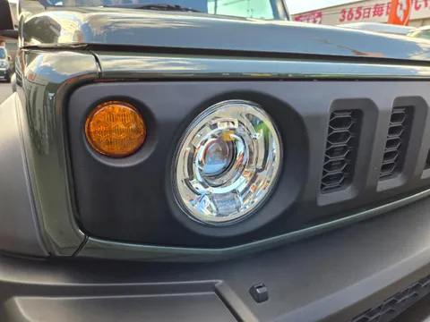 Suzuki Jimny Sierra